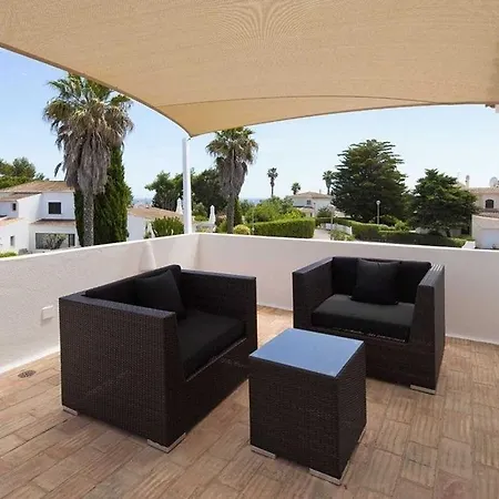 Luxury Algarve Villa: Private Pool Walk To Villa Carvoeiro (Lagoa)
