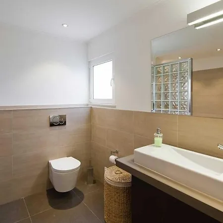 וילה Luxury Algarve Villa: Private Pool Walk To