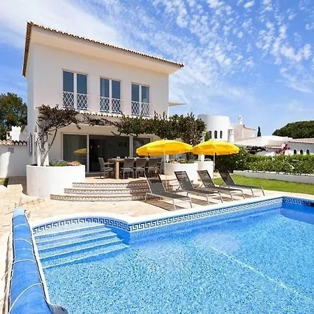 Luxury Algarve Villa: Private Pool Walk To *